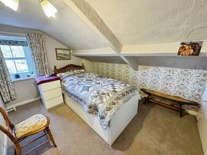 Photo 19- click for photo gallery